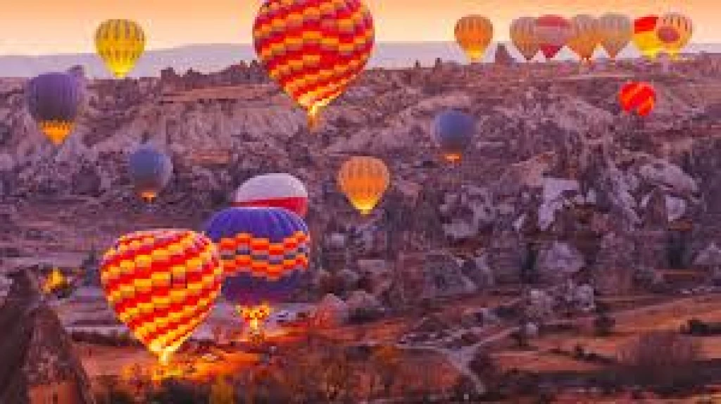 Sıcak Hava Balonu Turu ile Eşsiz Manzara Deneyimi