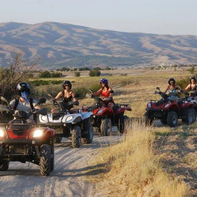 Cappadocia: Safari ATV Matahari Terbenam 2 Jam dengan Pengangkutan Hotel