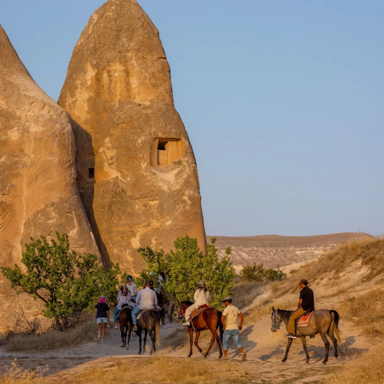 Kapadokya At Turu Sunset