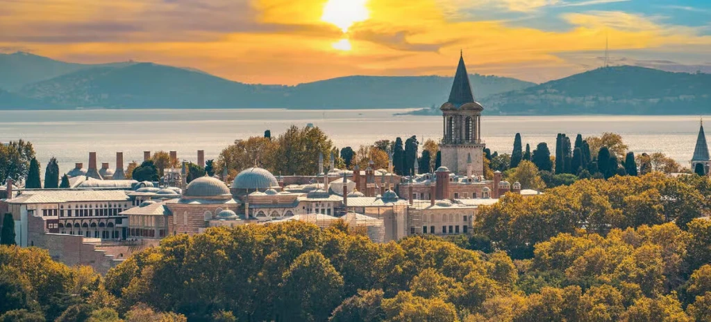 Topkapi Palace Entrance, Skip-the-Line SMALL GROUP