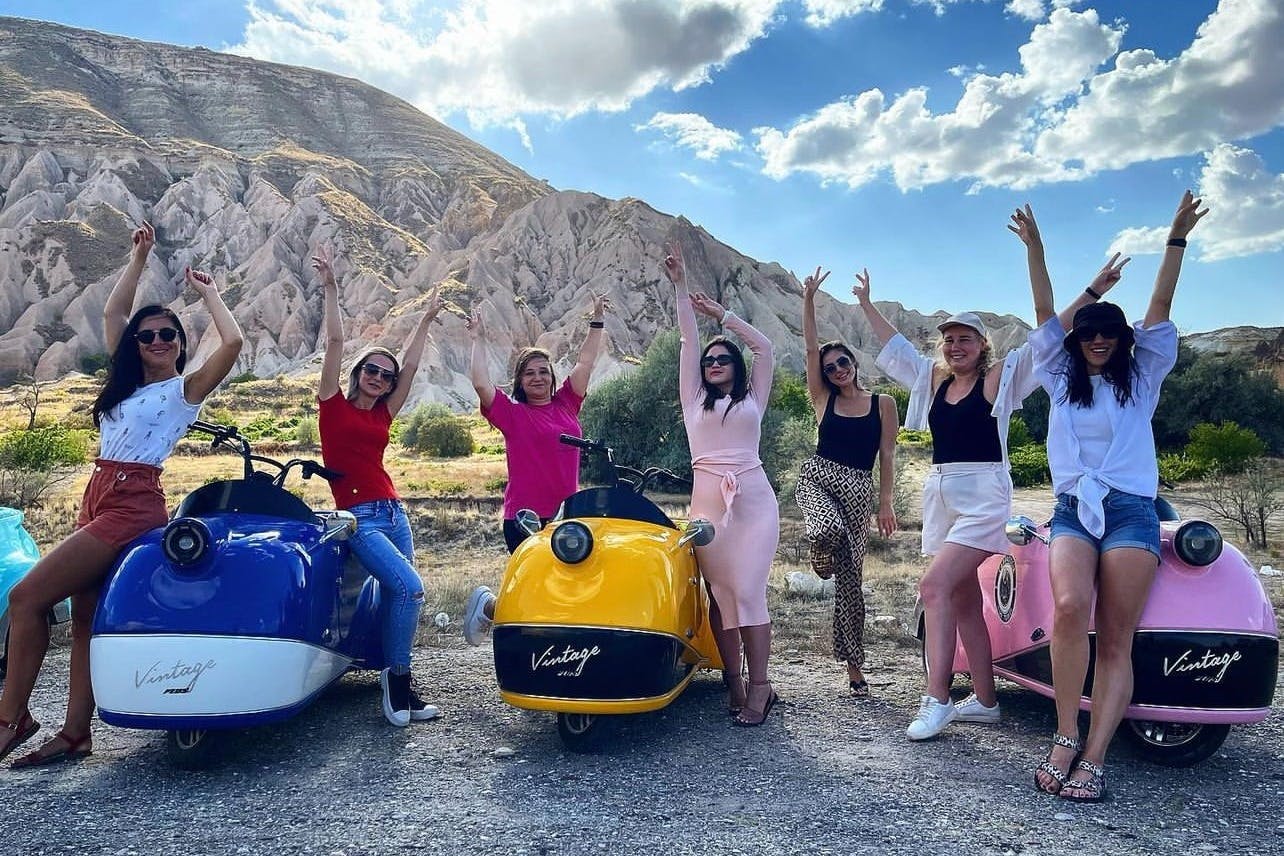Cappadocia: Vintage Trike Bike Sunset Tour Experience