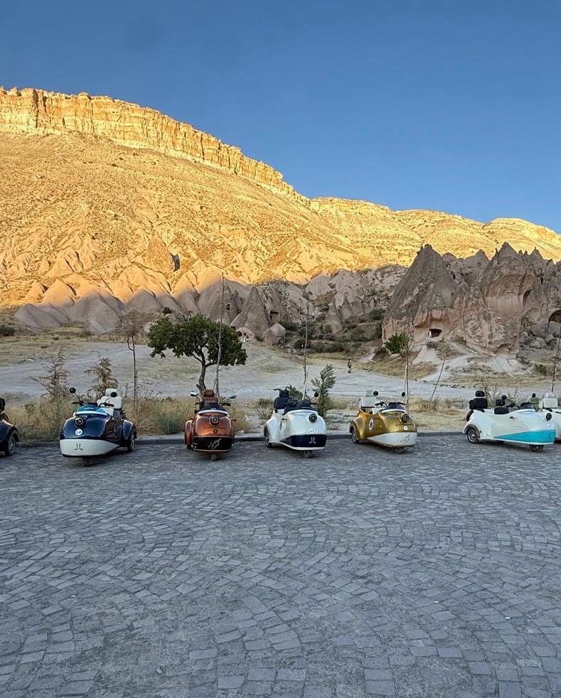 Cappadocia: Vintage Trike Bike Sunset Tour Experience