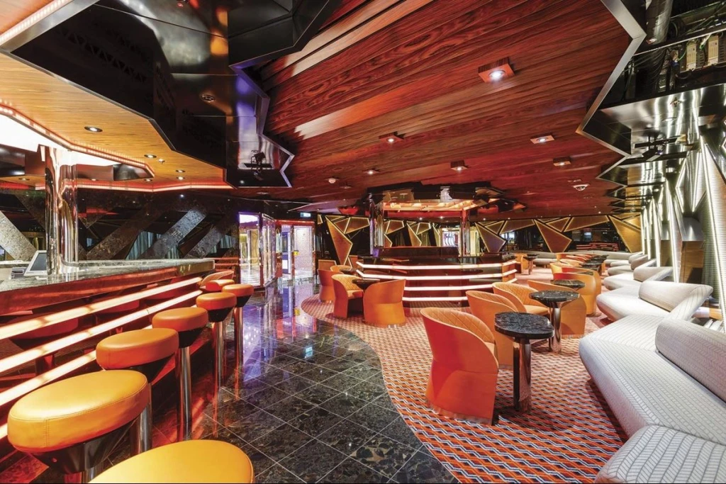 COSTA DIADEMA MED NORD FRA SØR TIL VEST-EUROPA KYSTER & 5 LAND