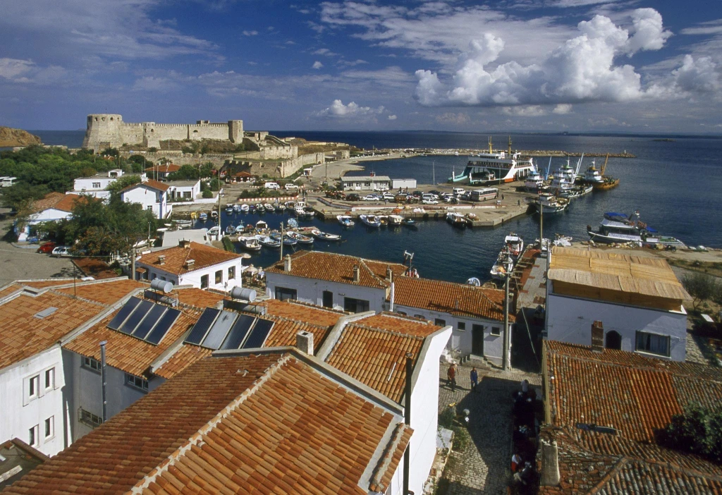 Tour de Vino y Atardecer en Bozcaada