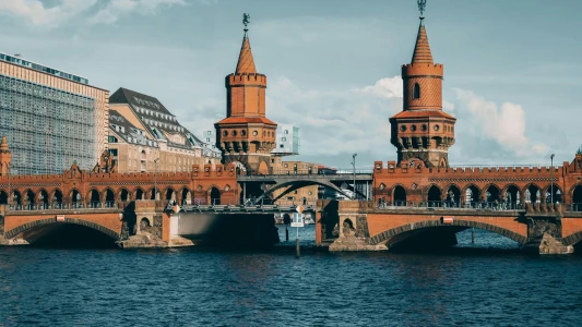 Duvarların Ardındaki Berlin Turu THY İle Yılbaşı Özel 3 Gece 4 Gün 2027