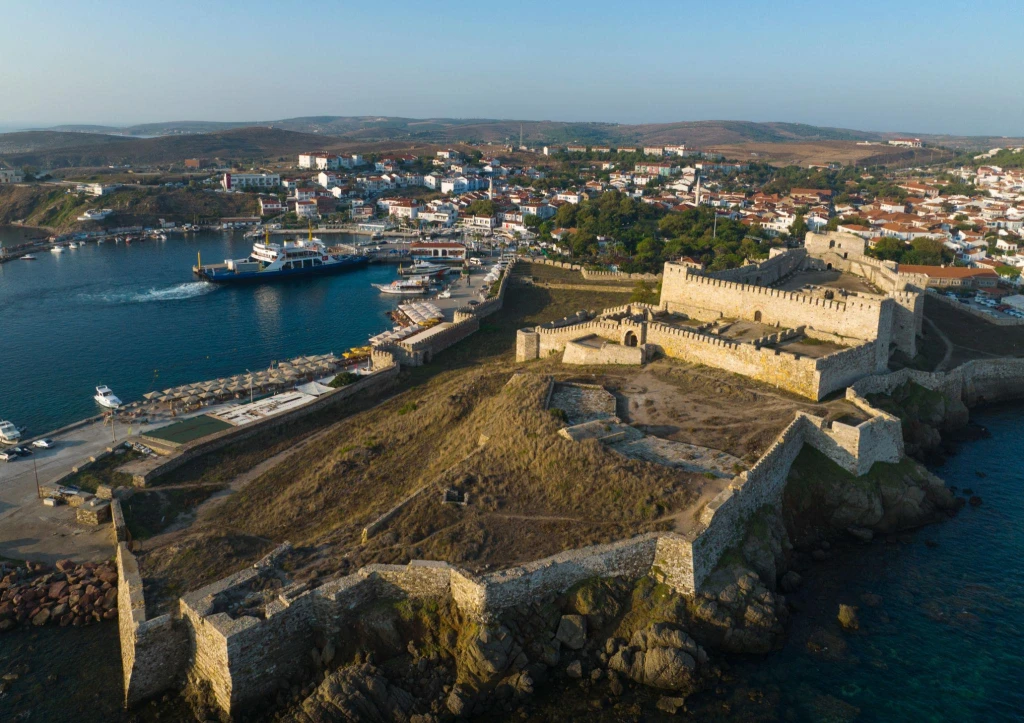 Tour de Vino y Atardecer en Bozcaada