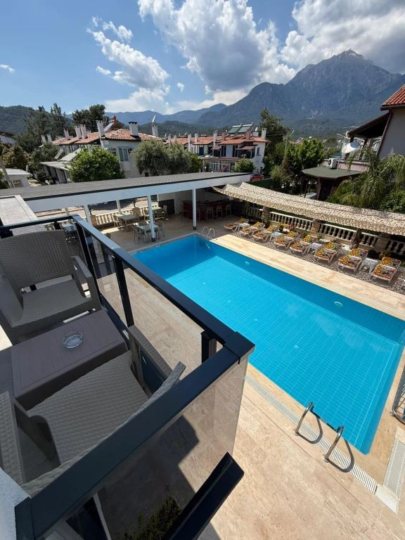 Bova Rooms Otel