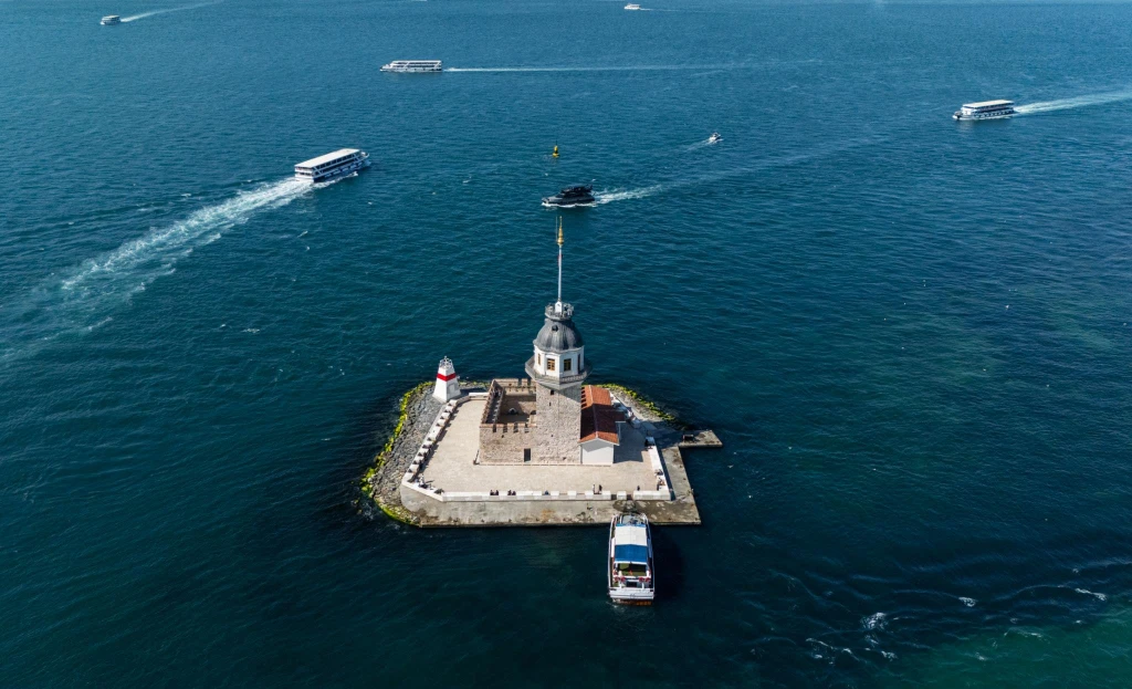 Caminata diaria con vista privada al Bósforo en Üsküdar y Kuzguncuk