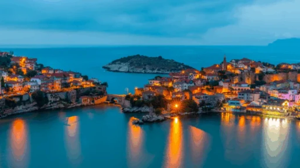 GÜNÜBİRLİK SAFRANBOLU-AMASRA TURU
