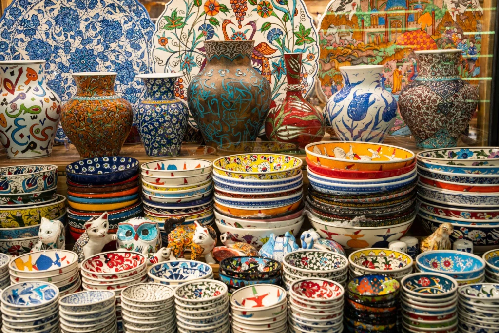 Istanbul Shopping Tour: Grand Bazaar, Spice Bazaar & Arasta Bazaar Walking Tour