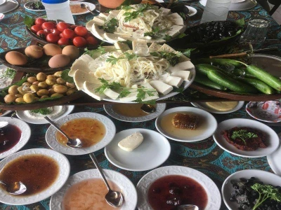 Gönen Dorf Frühstück & Ekşidere Berg Ilicası Genuss Tour