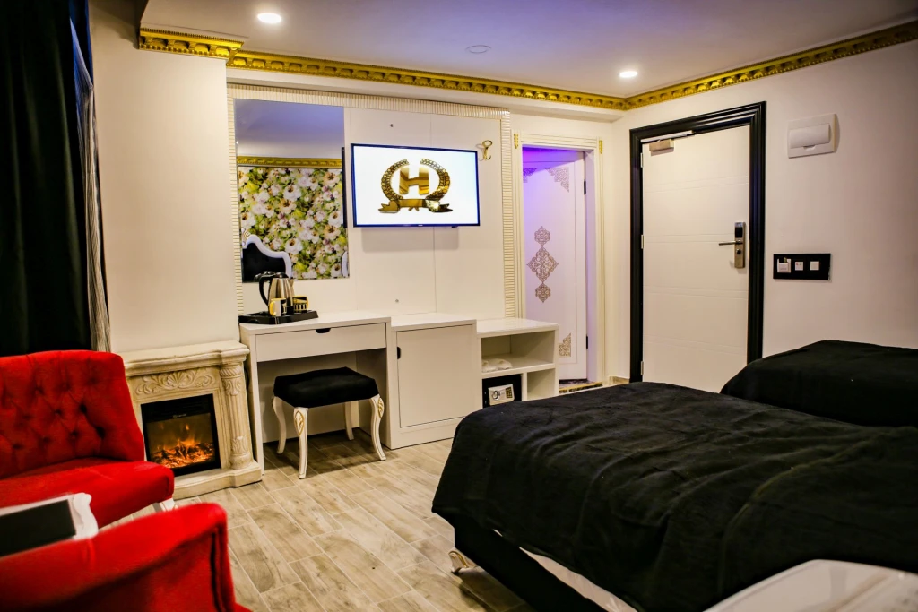 Hadrian Hotel