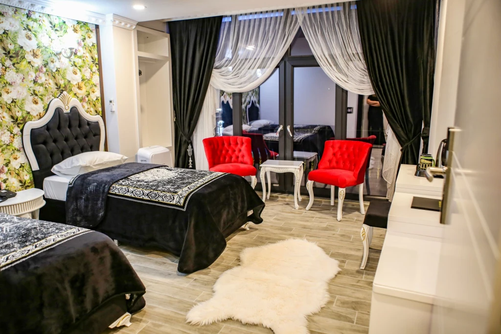 Hadrian Hotel