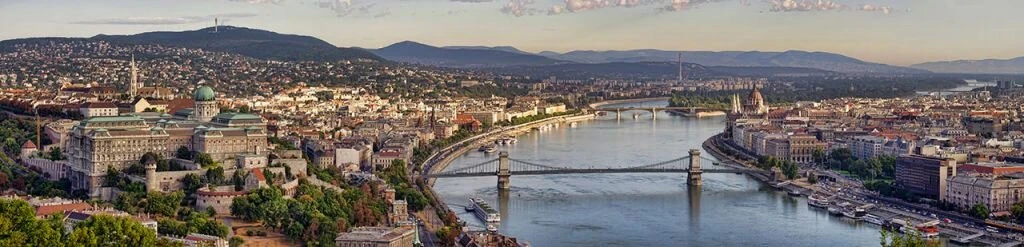 Promosyon Orta Avrupa Turu Pegasus ile / 4 Gece Otel Konaklamalı / İstanbul Çıkışlı