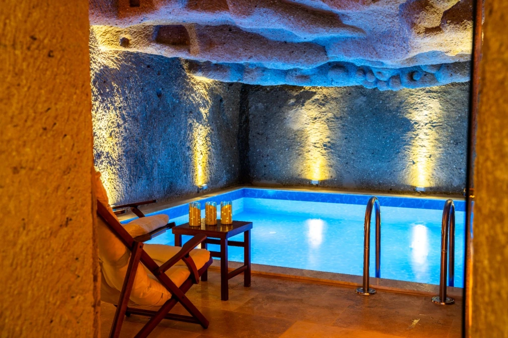 Kapadokya Havuzlu Cave Suite 101 | Romantik Balayı Deneyimi