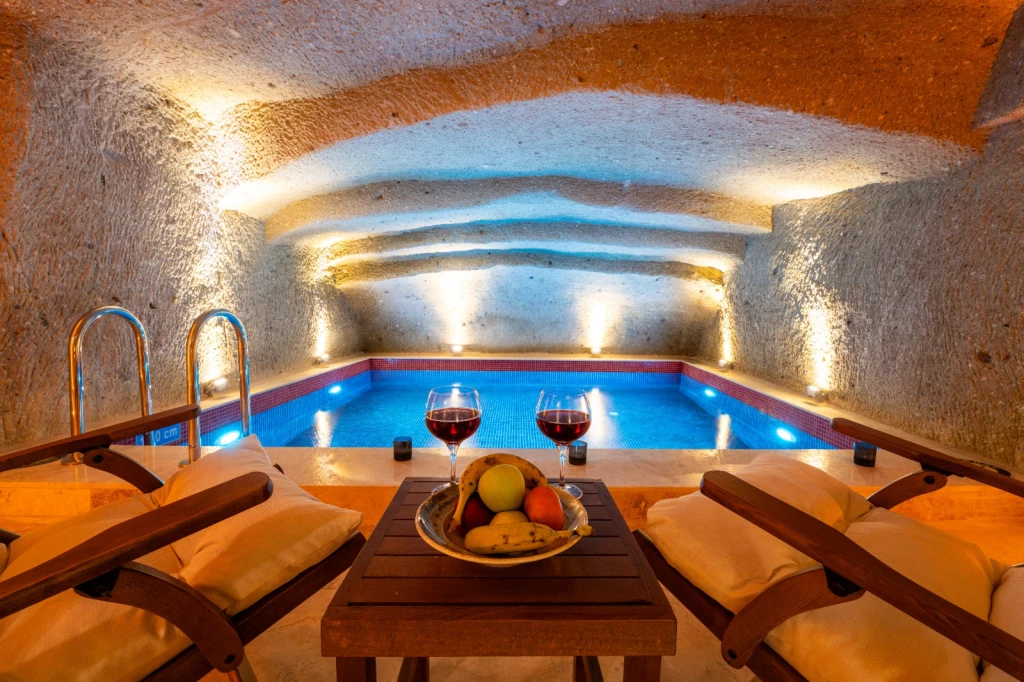 Kapadokya Havuzlu Cave Suite 103 | Romantik Balayı Deneyimi