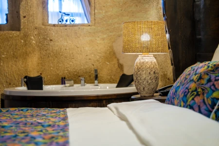 Kapadokya Havuzlu Cave Suite 101 | Romantik Balayı Deneyimi