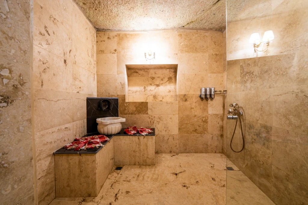 Kapadokya Havuzlu Cave Suite 101 | Romantik Balayı Deneyimi