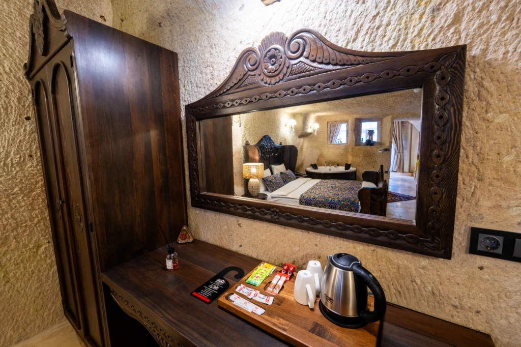 Kapadokya Havuzlu Cave Suite 101 | Romantik Balayı Deneyimi