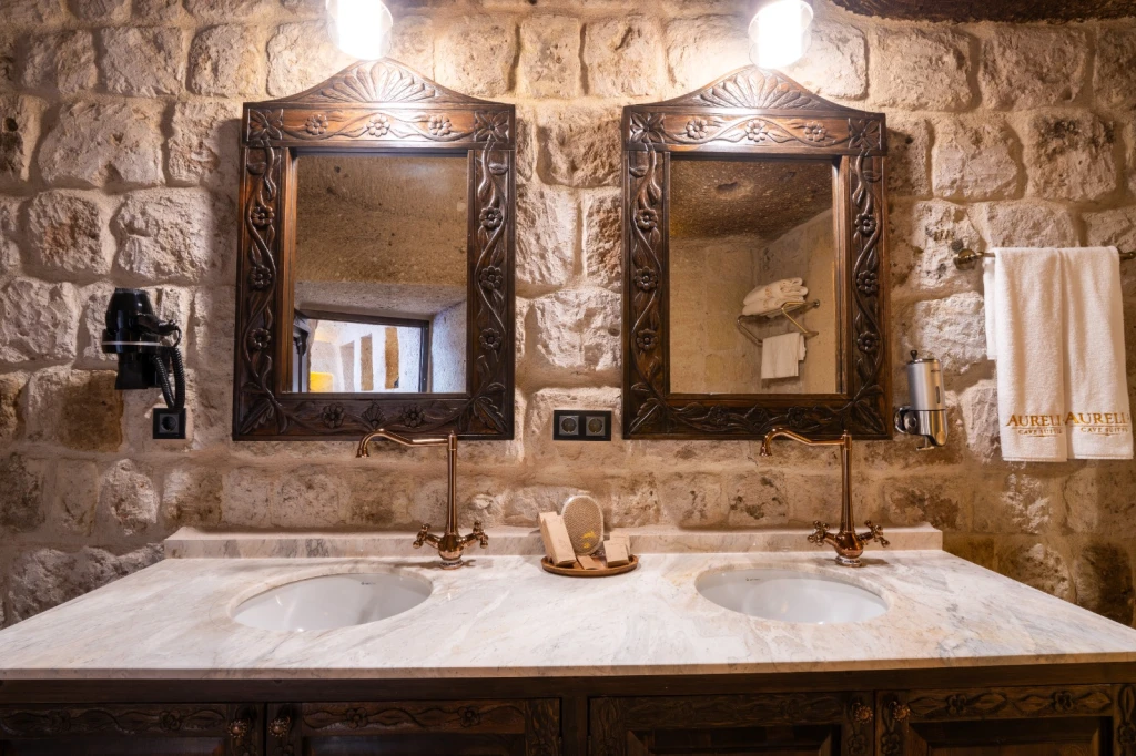 Kapadokya Havuzlu Cave Suite 101 | Romantik Balayı Deneyimi