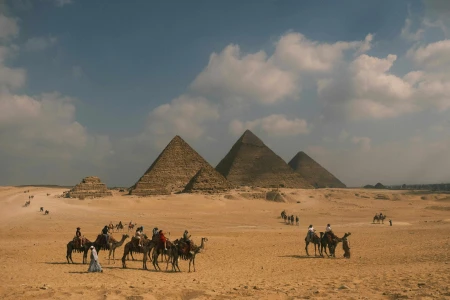 Kahire Sharm El Sheikh Turu Ajet Havayolları ile 4 Gece Kahire Şehir Gezisi Dahil
