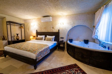 Kapadokya Balayı Odası 201 | Özel Jakuzili Cave Room | Aurelia Cave Suites