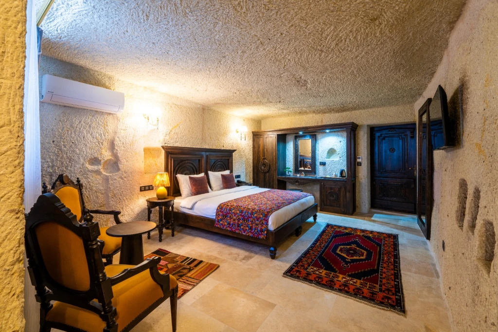 Kapadokya Balayı Odası 202 | Romantik Cave Room Deneyimi | Aurelia Cave Suites