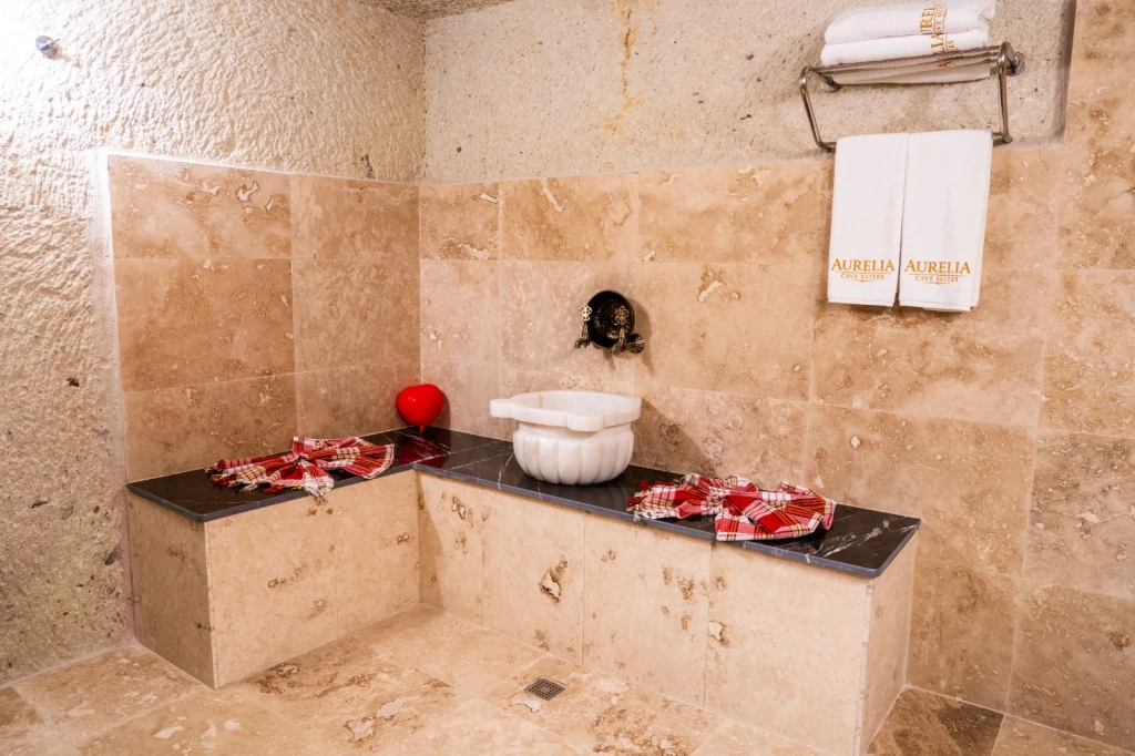 Kapadokya Balayı Odası 202 | Romantik Cave Room Deneyimi | Aurelia Cave Suites