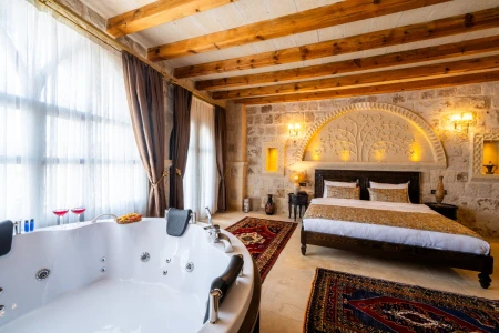Kapadokya Jakuzili Teras Oda 302 | Romantik Taş Konsept | Aurelia Cave Suites