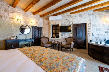 Kapadokya Jakuzili Teras Oda 302 | Romantik Taş Konsept | Aurelia Cave Suites