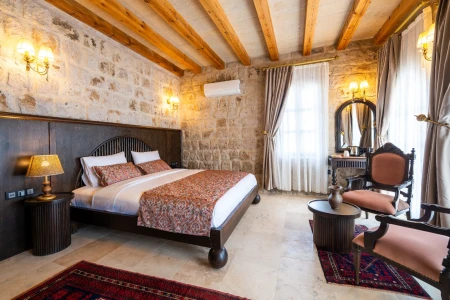 Kapadokya Balayı Suite 204 | Özel Teras & 6 Kişilik Outdoor Jakuzi | Aurelia Cave Suites