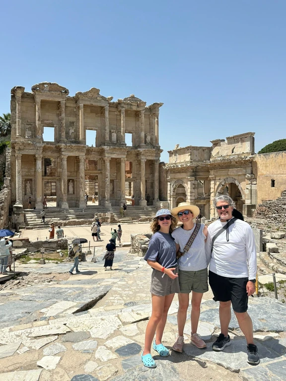 9-Day Ultimate Turkey Tour: Istanbul, Cappadocia, Ephesus, Pamukkale, Göbeklitepe & Mt. Nemrut