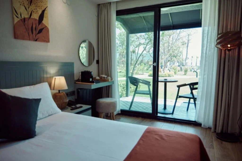 Parmos Otel