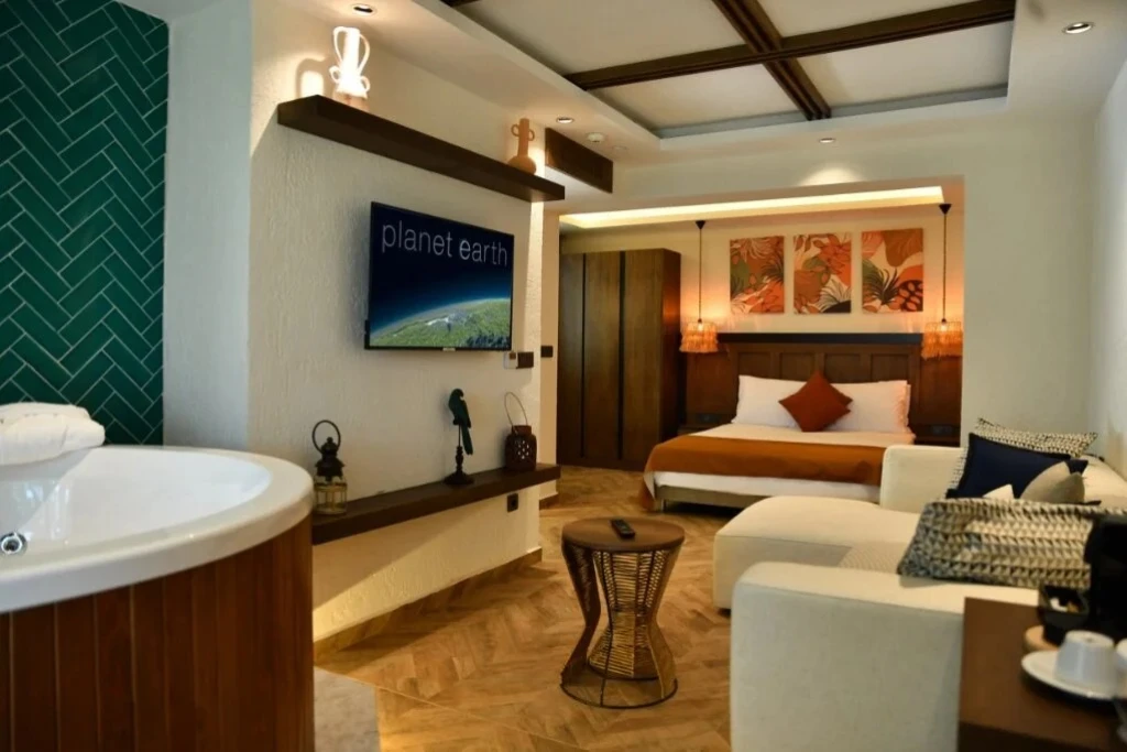 Parmos Otel