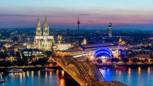 5 Ülke İle Benelüx & Paris & Köln (Promo) Turu / Pegasus Havayolları ile / 7 Gece Konaklamalı