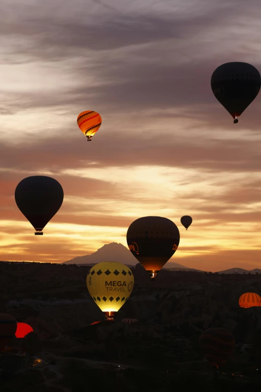 Hot Air Balloon : Watching Tour
