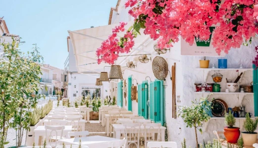 Salda Pamukkale Çeşme Alaçatı Turu