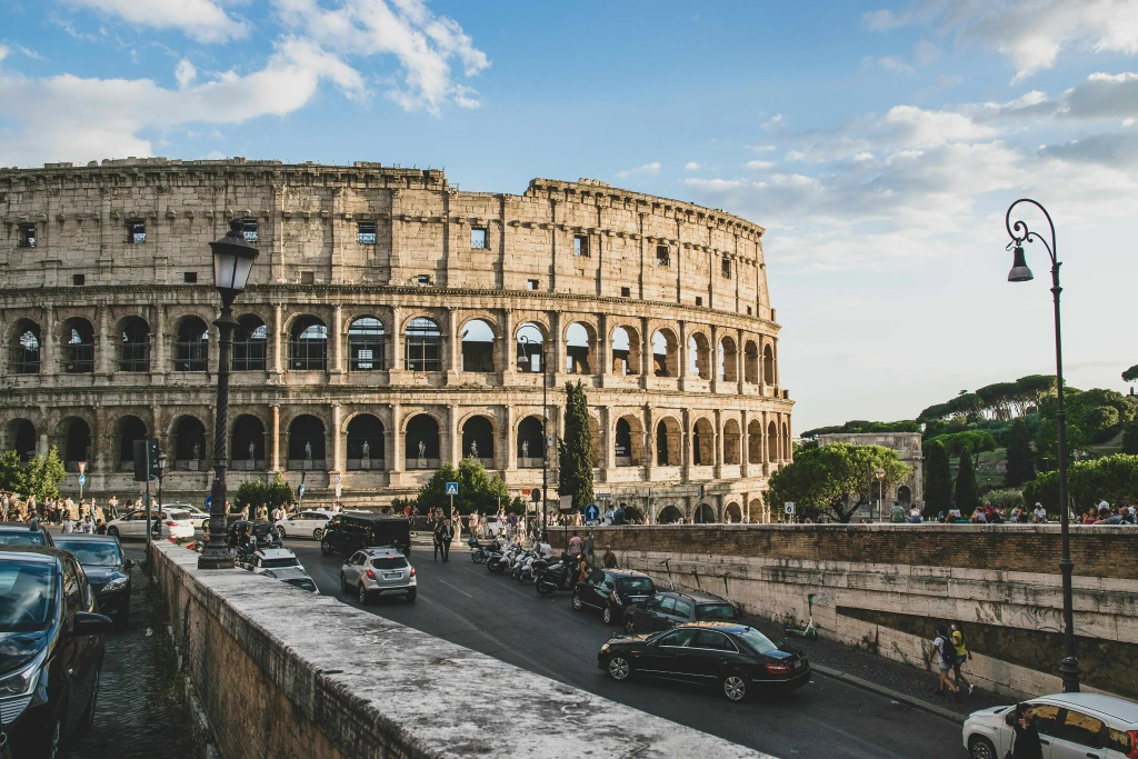 Büyük İtalya Turu Ajet Havayolları İle 5 Gece 6 Gün (Bergamo–Roma)
