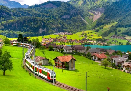 Bernina Express ile Alplerin Kalbi & Masal Köyleri Turu Ajet Hy. İle Extra Turlar Ve Çevre Gezileri...