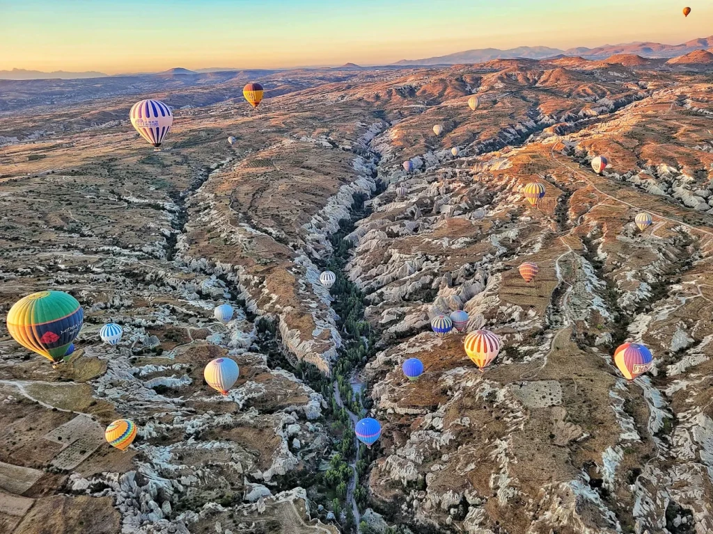 Prețuri baloane Cappadocia 2026 | Rezervați zborul de la răsărit online