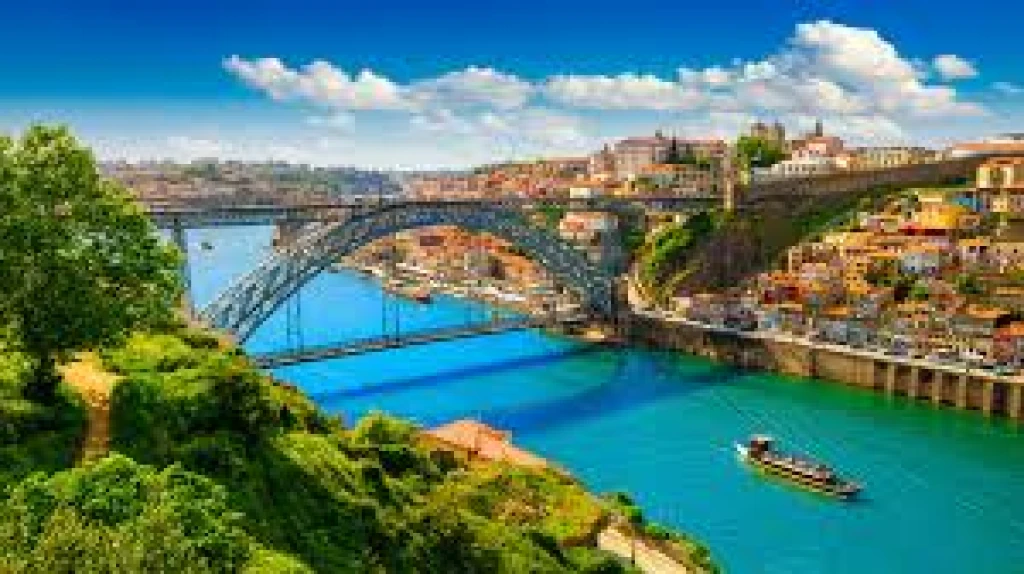 Elegant Portekiz Porto Lizbon THY ile 4 Gece 5 Gün OPO-LIS
