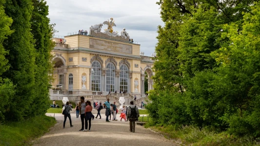 Silver Orta Avrupa'dan Adriyatik'e “Macaristan, Hırvatistan, Slovenya, Avusturya“ AJet ile 7 gece (BUD-VIE) Budapeşte (2) - Tihany - Zagreb (1) - Ljubljana (2) - Graz - Viyana (2) | Tüm şehir turları dahil | Venedik (İtalya) ve Bratislava (Slovakya) görme imkânı