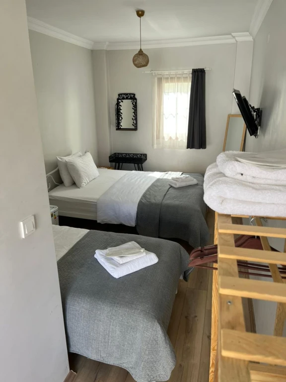 Local Ayvalık Guest Rooms