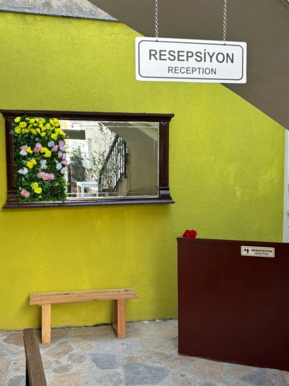 Local Ayvalık Guest Rooms