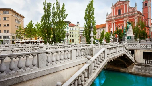 Baştan Başa İtalya Turu Türk Havayolları Seferi İle 7 Gece 8 Gün (Napoli-Ljubljana)
