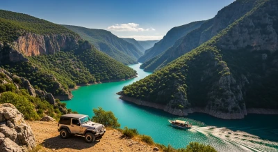 Green Canyon from Side: Off-Road Jeep Thrills and Scenic Lake Cruise