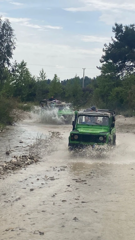Jeep Safari