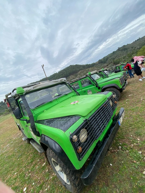 Jeep Safari
