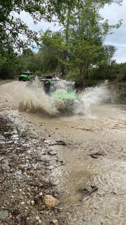 Jeep Safari