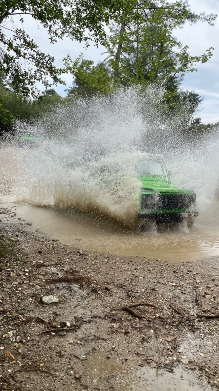 Jeep Safari